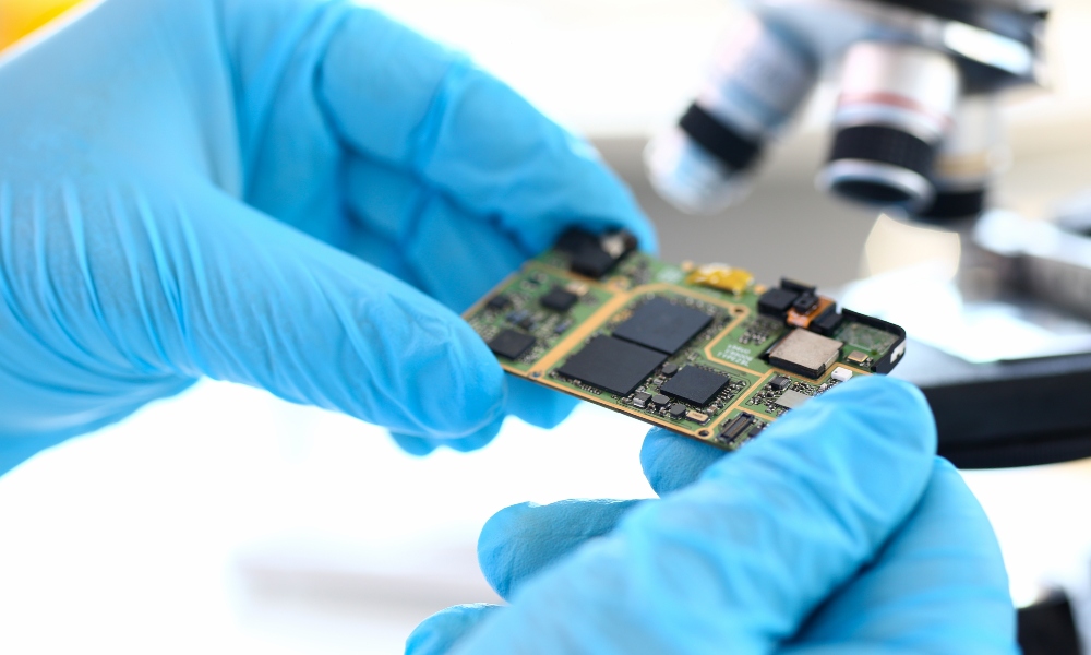 Минпромторг хочет доверить Росстандарту внеплановую проверку производителей электроники